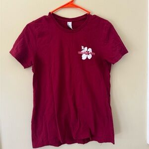 Trader joe’s shirt 🌺 burgundy